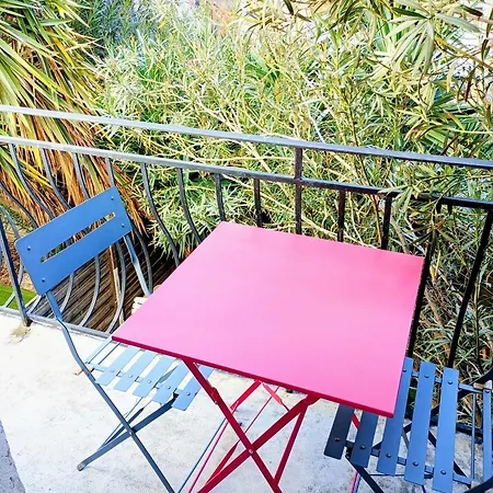 Joli Avec Balcon Apartamento